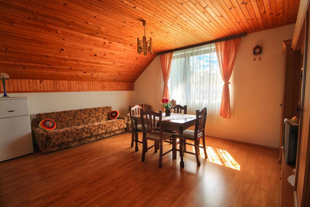 Apartman Josipa Dreznik Grad Exterior photo